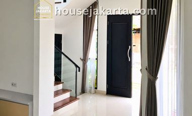 Disewakan Rumah Kemang Fully Furnished + Swimming Poo