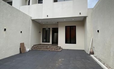 JUAL CEPAT RUMAH BARU DEKAT ATERI JALAN PANJANG KEBON JERUK JAKBAR