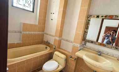 Dijual/Sewa Cepat Rumah Villa Bukit Mas
