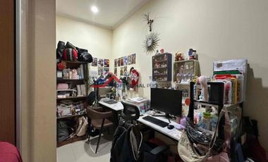Jual Cepat Apartemen Hamptons Semi Furnish
