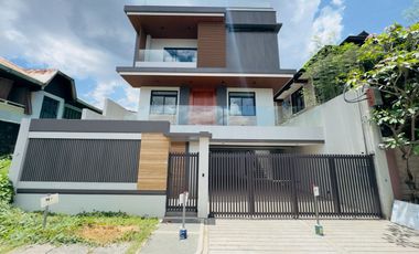 8 Bedrooms House and Lot for Sale in Filinvest 2 Subdivision, Quezon City
