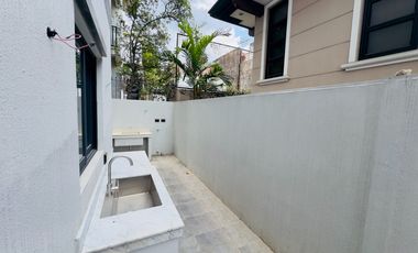 8 Bedrooms House and Lot for Sale in Filinvest 2 Subdivision, Quezon City
