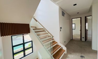 8 Bedrooms House and Lot for Sale in Filinvest 2 Subdivision, Quezon City