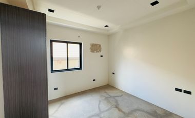 8 Bedrooms House and Lot for Sale in Filinvest 2 Subdivision, Quezon City