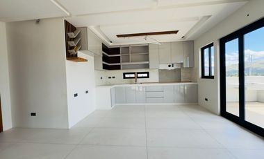 8 Bedrooms House and Lot for Sale in Filinvest 2 Subdivision, Quezon City