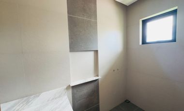 8 Bedrooms House and Lot for Sale in Filinvest 2 Subdivision, Quezon City