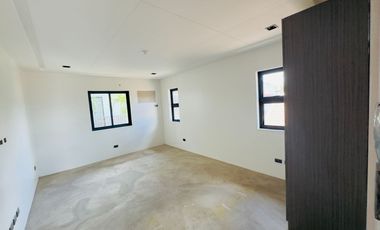 8 Bedrooms House and Lot for Sale in Filinvest 2 Subdivision, Quezon City