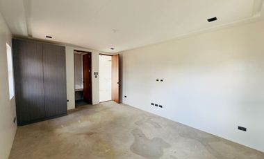 8 Bedrooms House and Lot for Sale in Filinvest 2 Subdivision, Quezon City