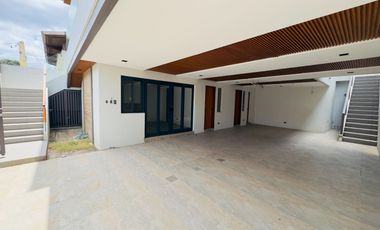 8 Bedrooms House and Lot for Sale in Filinvest 2 Subdivision, Quezon City