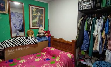 SE VENDE CASA EN ESTORAQUES