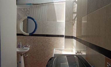 SE VENDE CASA EN ESTORAQUES