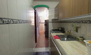 SE VENDE CASA EN ESTORAQUES