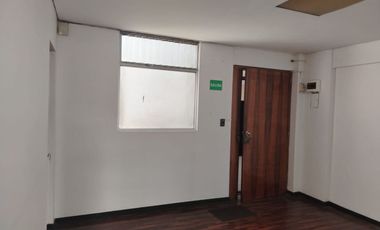 ¡IMPULSA TU NEGOCIO EN EL CORAZÓN DE LA AV. AREQUIPA CDRA. 3 DEL CERCADO DE LIMA