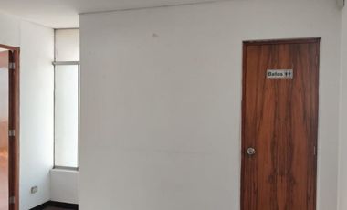 ¡IMPULSA TU NEGOCIO EN EL CORAZÓN DE LA AV. AREQUIPA CDRA. 3 DEL CERCADO DE LIMA