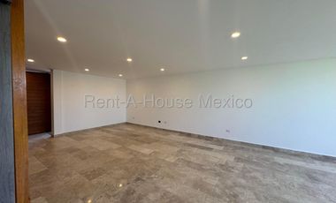 Venta Casa Nueva en Altozano 3 Recamaras 3 Baños Amplios Espacios Sala TV