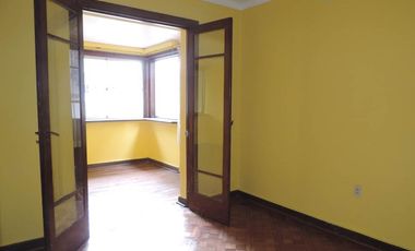 CASA CENTRAL 3 SUR, 1 Y 2 PONIENTE - TALCA