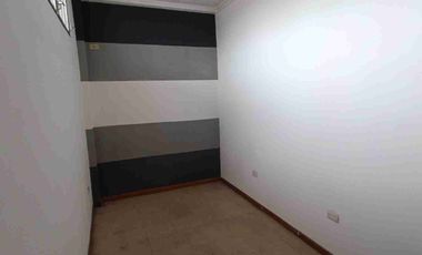 Casa de venta en Urdesa Central de 5 dormitorios - Guayaquil Ecuador