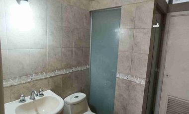 Casa de venta en Urdesa Central de 5 dormitorios - Guayaquil Ecuador