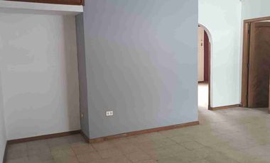 Casa de venta en Urdesa Central de 5 dormitorios - Guayaquil Ecuador
