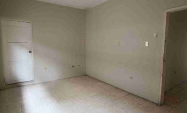 Casa de venta en Urdesa Central de 5 dormitorios - Guayaquil Ecuador