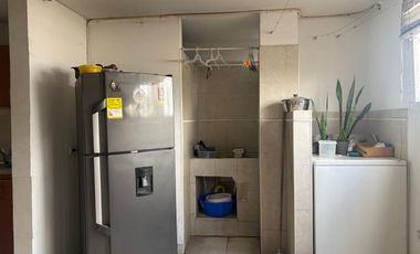 LINDO Y COMODO APARTAMENTO. EXCELENTE UBICACION