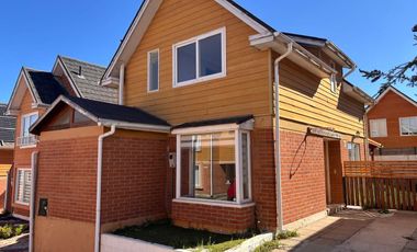 CASA EN VENTA CONDOMIIO ALTO LAGUNA DE CURAUMA, VALPARAÍSO