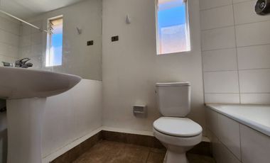 CASA EN VENTA CONDOMIIO ALTO LAGUNA DE CURAUMA, VALPARAÍSO