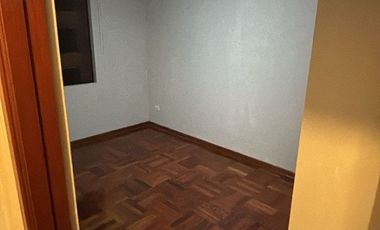 ALQUILO DEPA FRENTE AL COLEGIO CLARETIANO