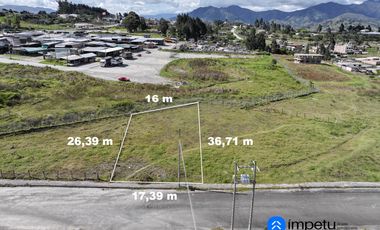 En venta terreno ubicado en el Plateado junto al mercado Puerto Seco