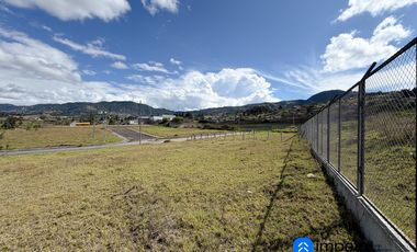 En venta terreno ubicado en el Plateado junto al mercado Puerto Seco
