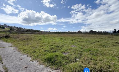 En venta terreno ubicado en el Plateado junto al mercado Puerto Seco