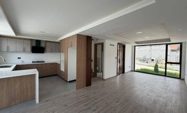 Casa en venta, último modelo, aplica crédito VIP, sector Santa María Sayaus