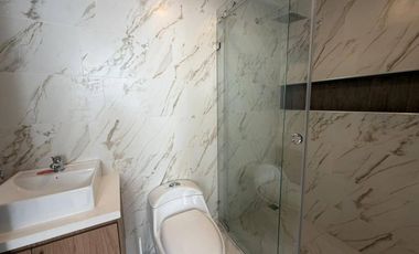 Casa en venta, último modelo, aplica crédito VIP, sector Santa María Sayaus