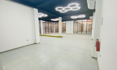 SE ALQUILA EDIFCIO CORP. UBICADO EN EL  Sector La California, Portoviejo