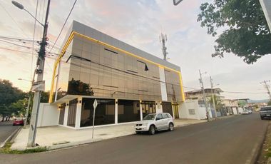 SE ALQUILA EDIFCIO CORP. UBICADO EN EL  Sector La California, Portoviejo
