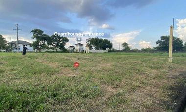LOT FOR SALE in HAMPTON ORCHARDS BY FILINVEST