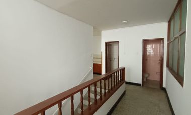 ARRIENDO CASA COMERCIAL LA CEIBA