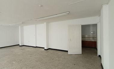 ARRIENDO CASA COMERCIAL LA CEIBA