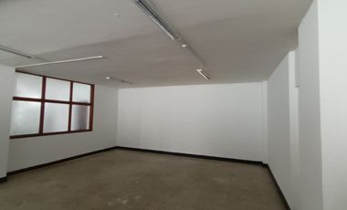 ARRIENDO CASA COMERCIAL LA CEIBA