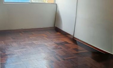Venta Departamento Breña 3 Dormitorios
