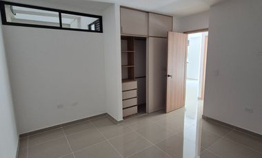 SE ARRIENDA APARTAMENTO LAGOS DEL CACIQUE