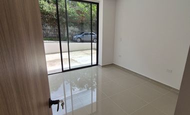 SE ARRIENDA APARTAMENTO LAGOS DEL CACIQUE