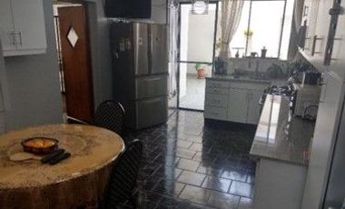 Casa en Venta 5 Dormitorios - San Miguel