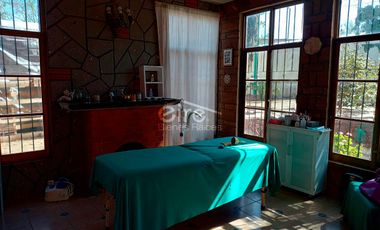 Inmueble con 6 suites, terraza y patio central en El Salto