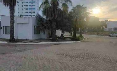 Terreno en venta en Punta Centinela