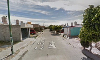 El privilegio de pagar menos y ganar más!! Venta de casa en recuperación bancaria, León de los Aldama, Gto.