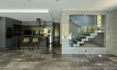 Hermosa Villa de 4 habitaciones con Beach Club Privado