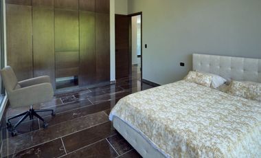 Amplia Villa de 4 Habitaciones Con Alberca Privada