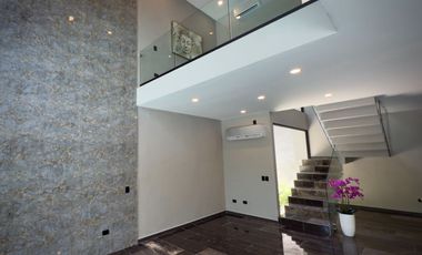 Amplia Villa de 4 Habitaciones Con Alberca Privada