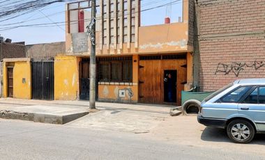 VENDO CASA  DE 170 M2 A PRECIO DE OCASIÓN EN CAMPOY SJL